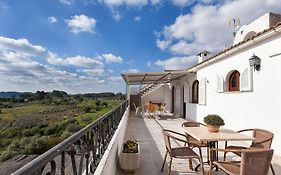 Casa de Can Riera con Piscina Comunitaria